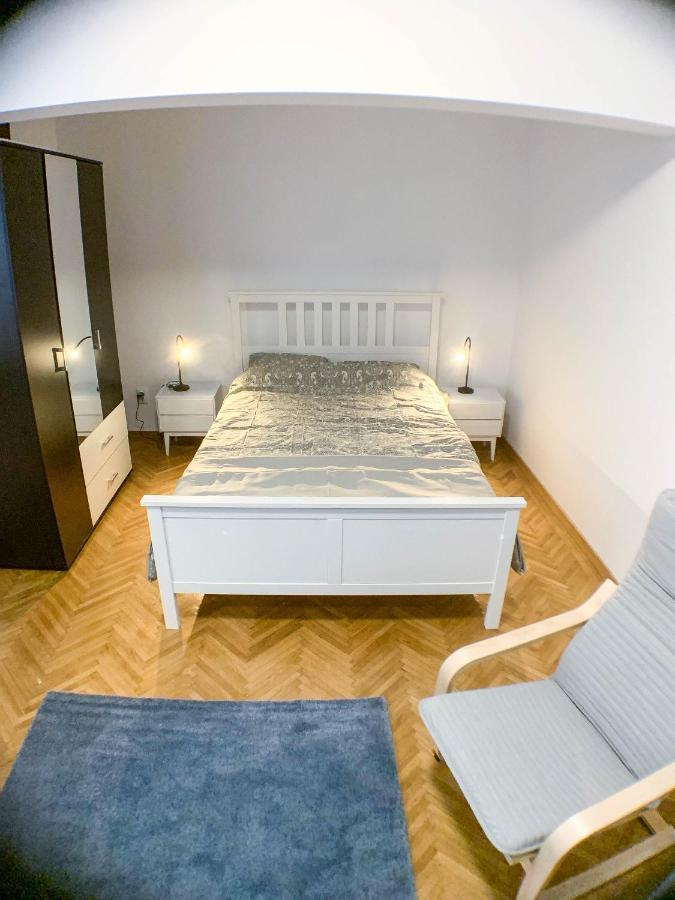 בוקרשט Luterana Studio Apartment מראה חיצוני תמונה